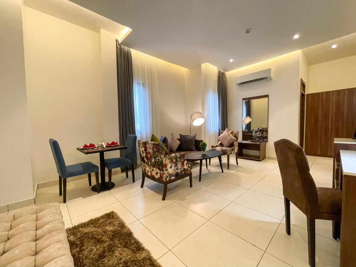 Hotel Omedel Luxury Enugu Esterno foto