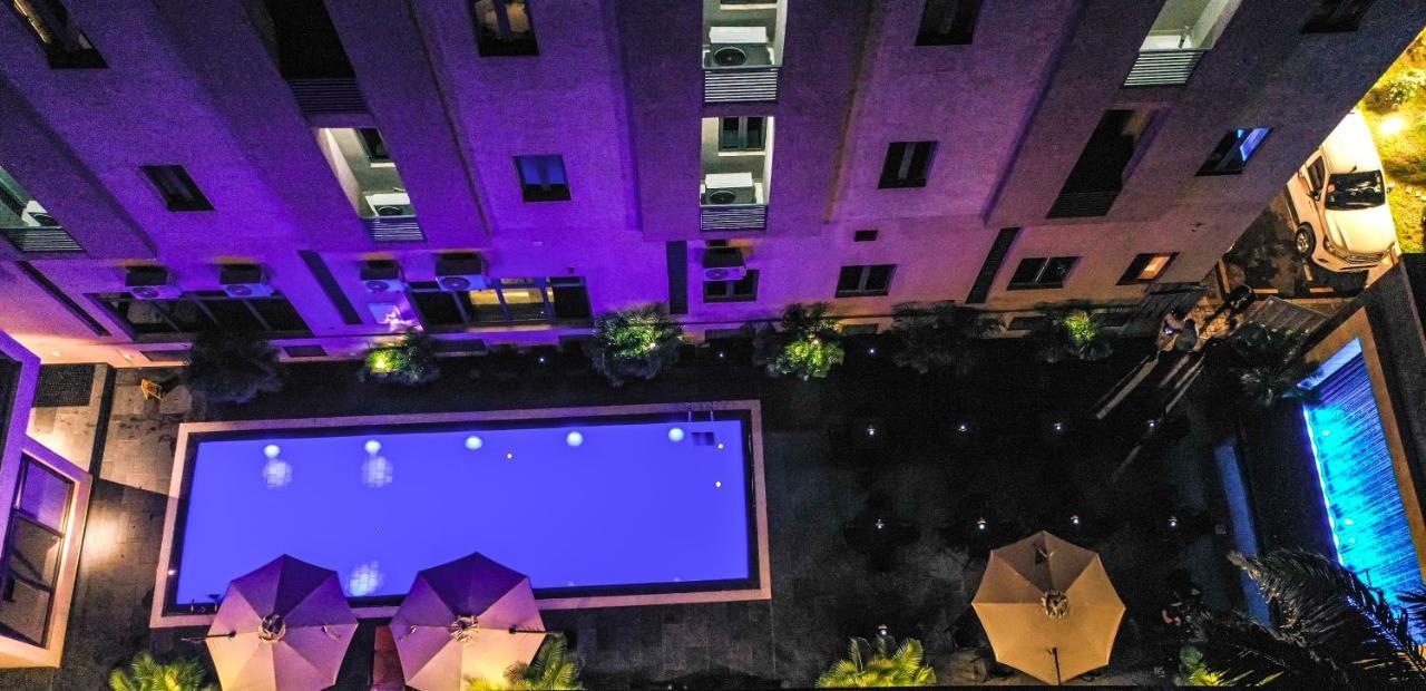Hotel Omedel Luxury Enugu Esterno foto